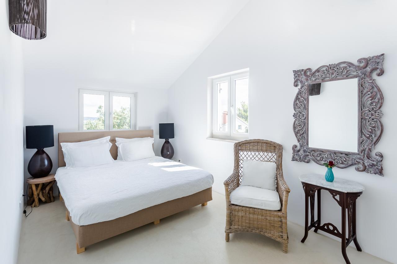 Galboka Residence Nerezine Luaran gambar