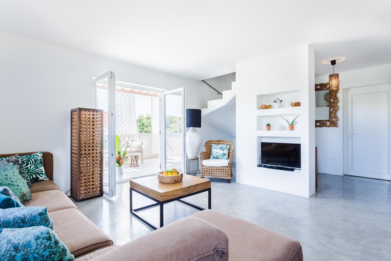 Galboka Residence Nerezine Luaran gambar